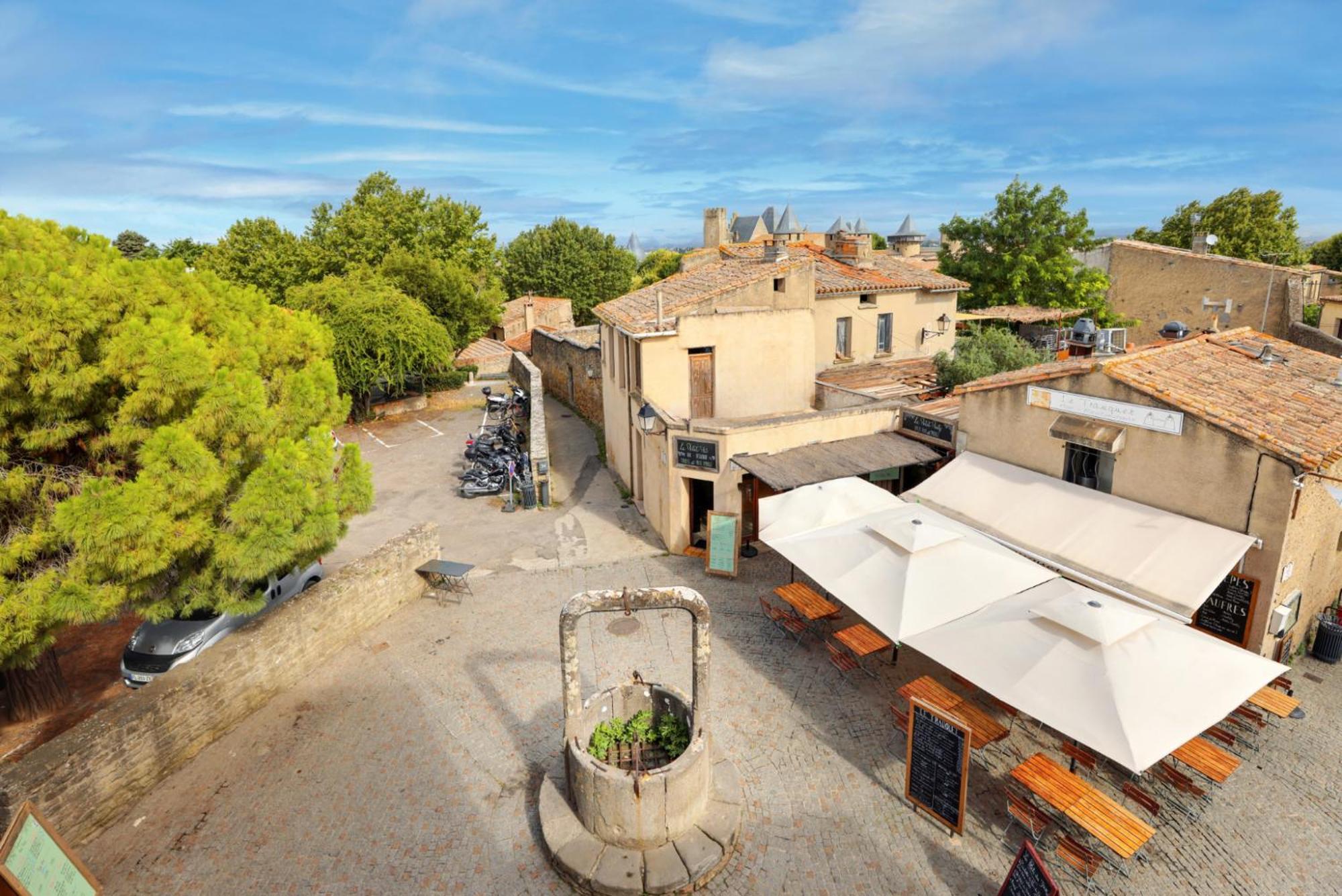 Le Palais D'Alienor - Parking Gratuit Apartment Carcassonne Exterior photo